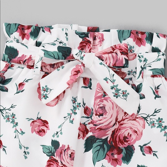 NWOTBaby Girl Ruffle Bodysuit and Floral Pant Set. Size: 9-12 Months,Color: Pink - Picture 5 of 5